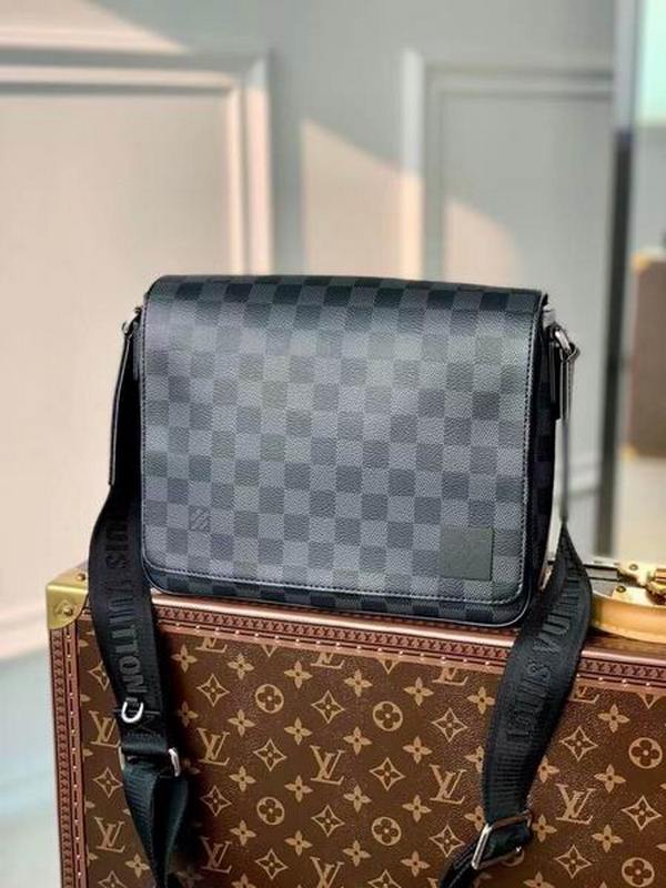 LV Handbags 200